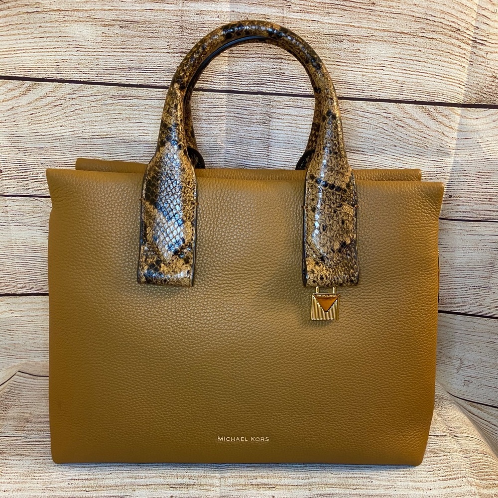 Michael Kors Rollins satchel handbag purse